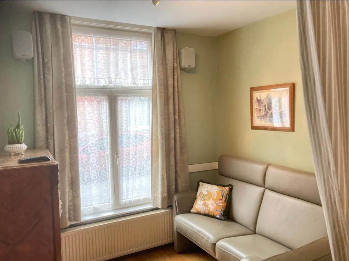 Vakantiehuis Casa Brugensis In Historic Center Of